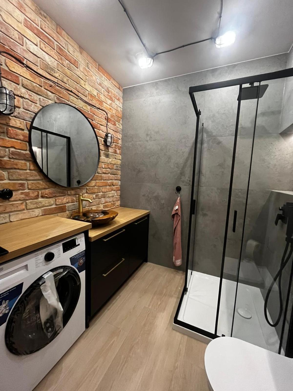 Apartament Z Widokiem Na Stadion Styl Industrialny Jedyny Taki Check In 24 H Poznaň Exteriér fotografie
